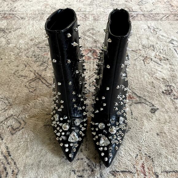 Steve Madden Women's Viceroy Embellished Spiked Dress Booties Black Size 6 EUC - Picture 5 of 13
